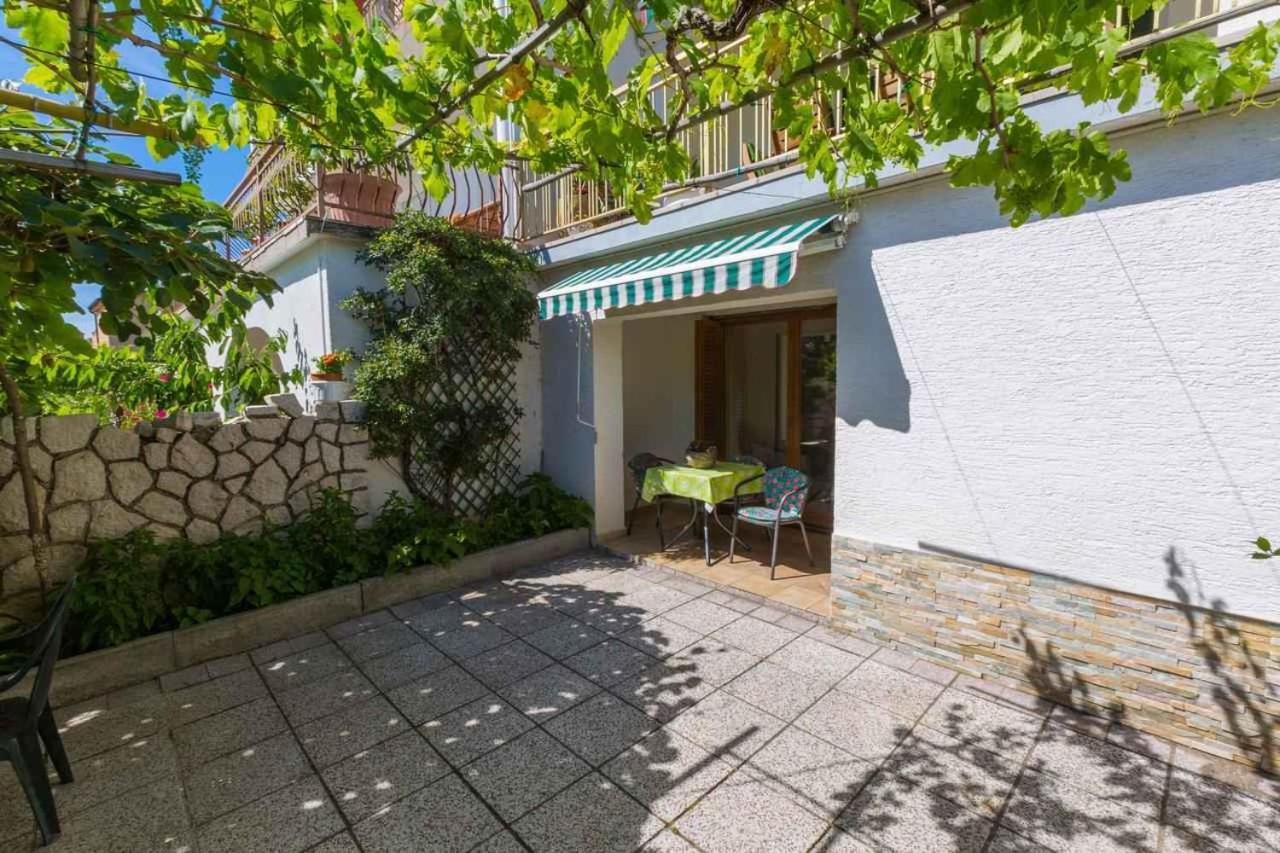One-Bedroom Apartment Crikvenica 30 Exterior photo